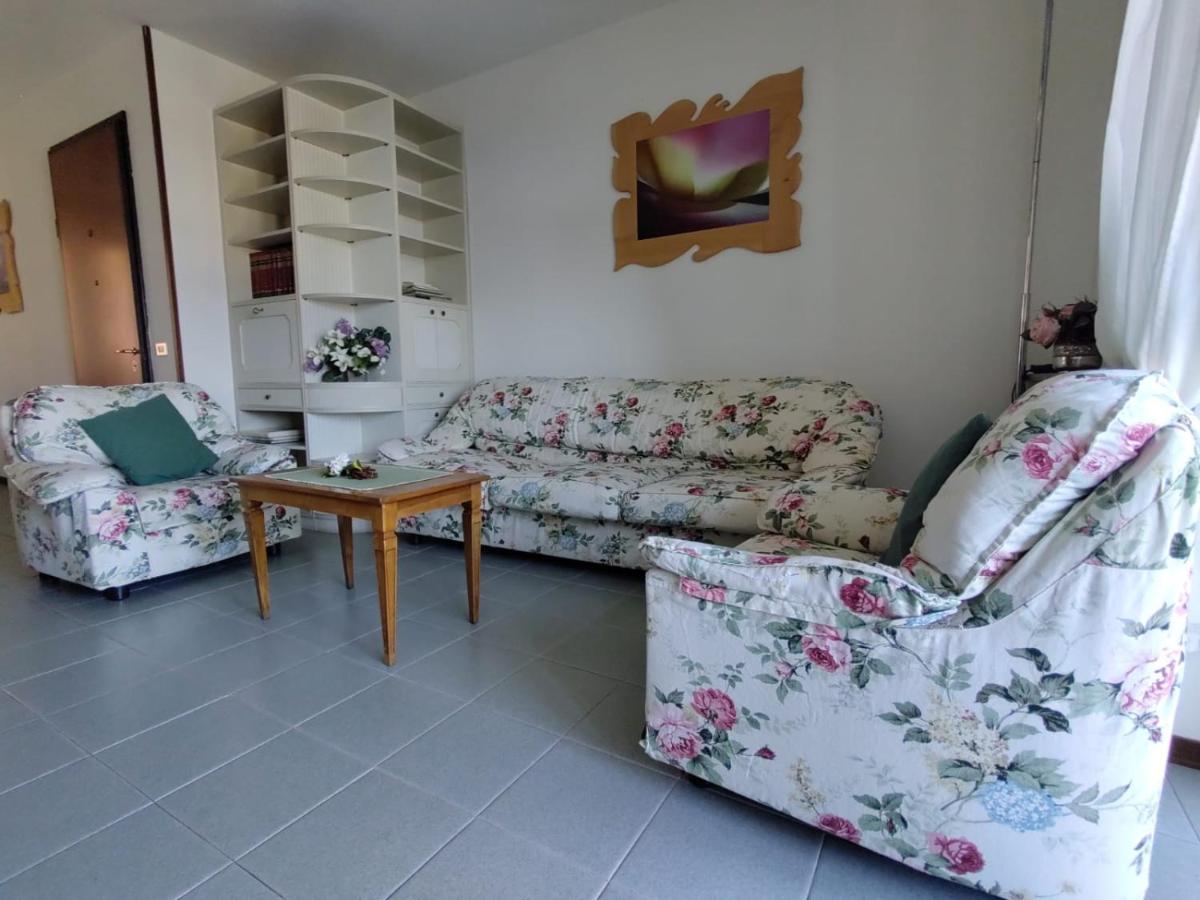 Casa Clivia - 3 Bedroom Apartment With Lake View Stresa Eksteriør billede