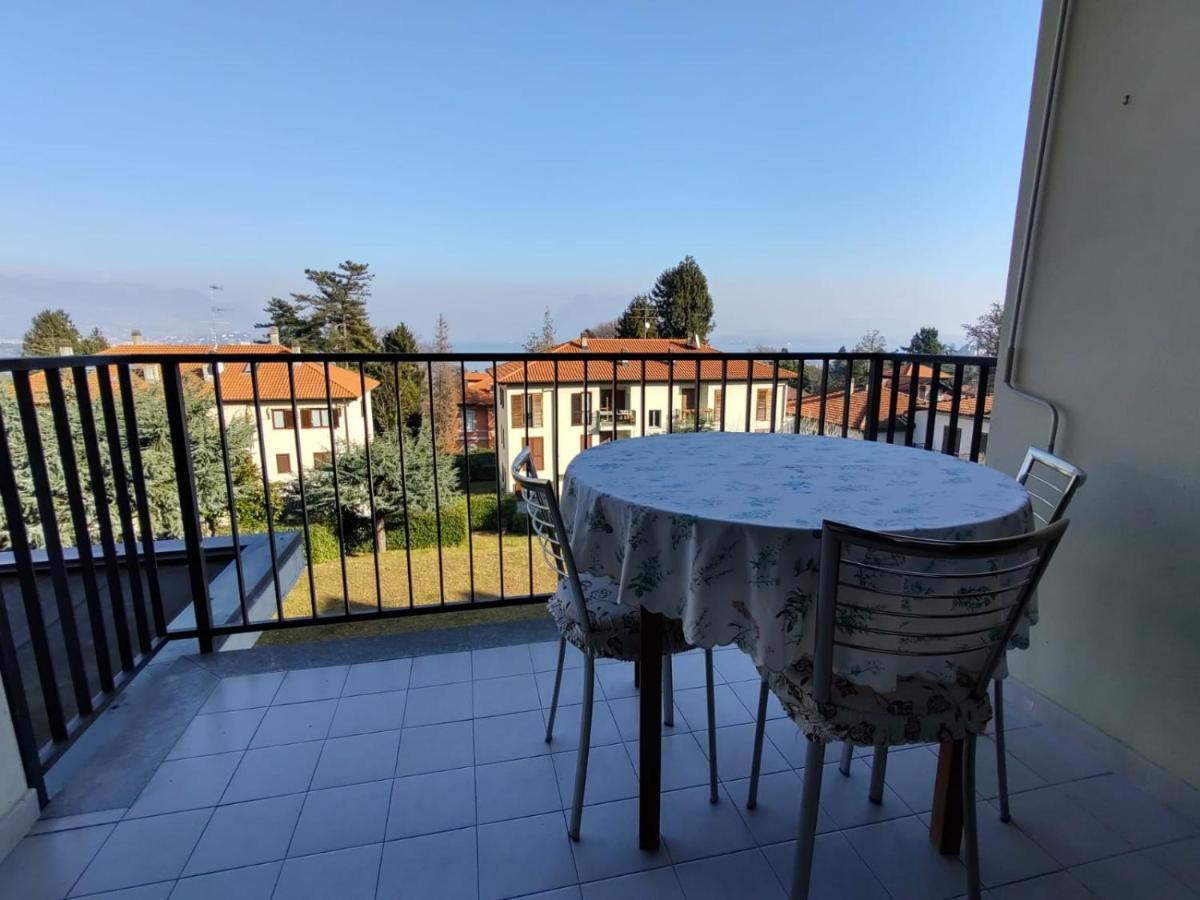 Casa Clivia - 3 Bedroom Apartment With Lake View Stresa Eksteriør billede